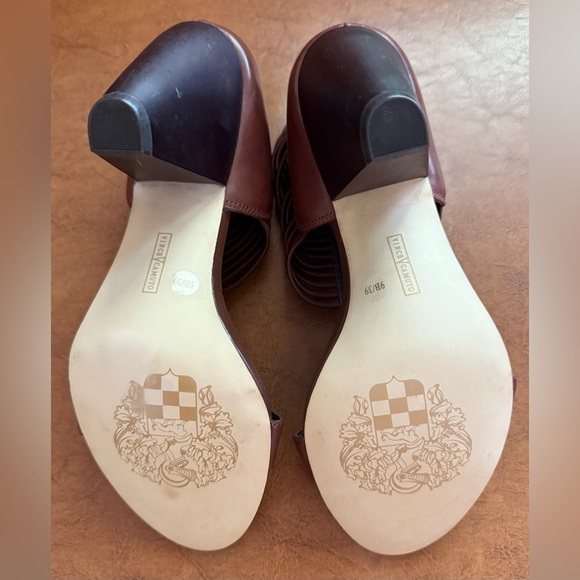 Vince Camuto Beaded T-Strap Cone-Heel Sandals Brown Size 9B / EU 39 NWOT - Picture 6 of 6